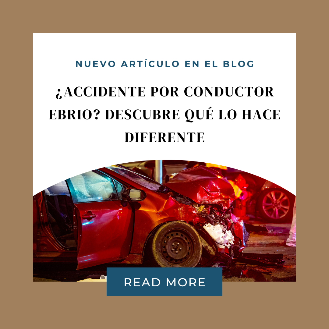 Gráfico de blog sobre choque por conductor ebrio con auto dañado